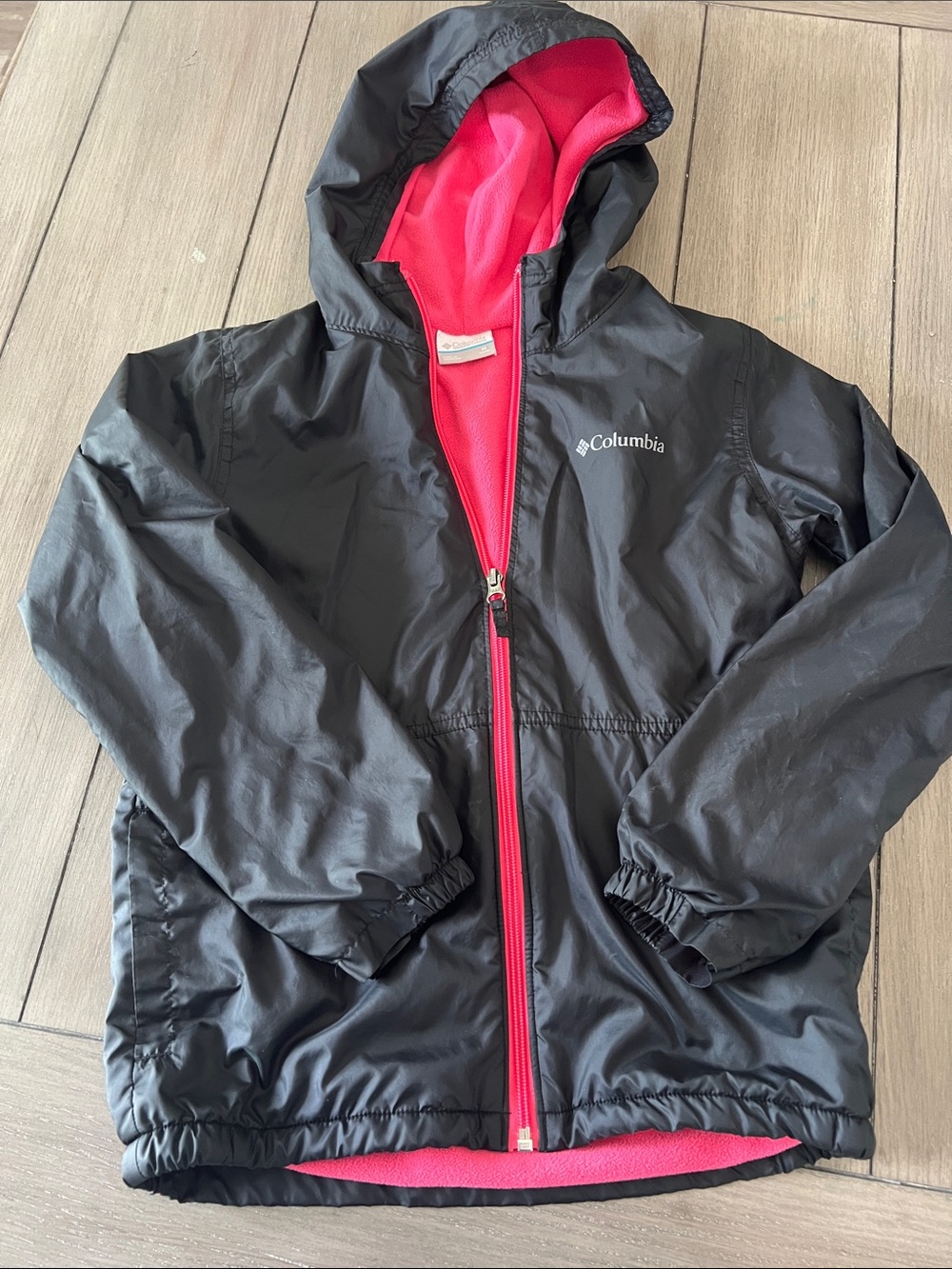 Girls Columbia Rain Jacket/Windbreaker - Size M